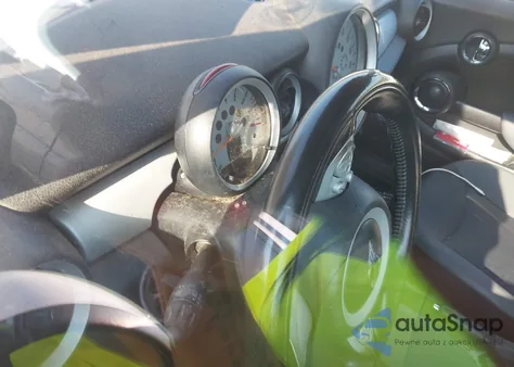 2010 Mini Cooper from USA, damaged, VIN WMWMF3C50ATZ63602